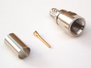 FME wtyk zagniatany na H155/RF240/CNT240