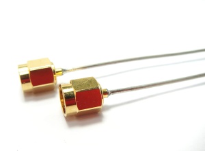 SMA wtyk lutowany na kabel półsztywny UT47