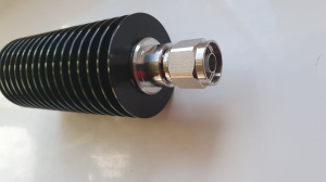 Terminator N-m , 50 W , pasmo DC-3000 MHz 