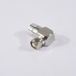 N wtyk skręcany kątowy na kable 1/2"